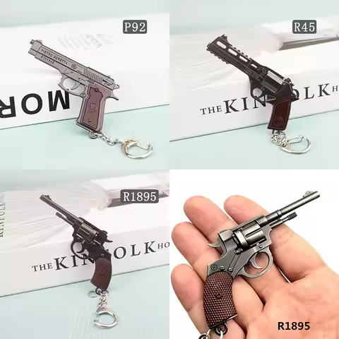 Game Revolver Model Gun P92 R45 R1895 Metal Keychains Anime Weapon Backpack Keychain Halloween Party