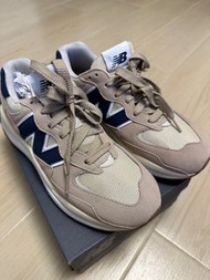New balance M5740 US9 new