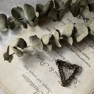 金屬編織豎琴吊墜