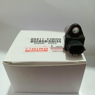 SPEED SENSOR HINO 700 89411-E0050 S8941-11280-89411-E0050 GENUINE