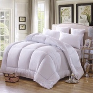 White quilt for comforter queen size