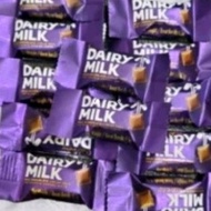 Cadbury DIARY MILK (Per Pcs)