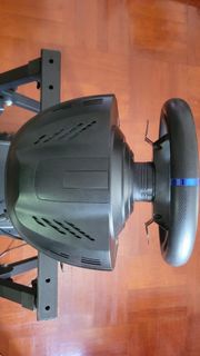 Thrustmaster T300RS GT 賽車方向盤踏板連支架