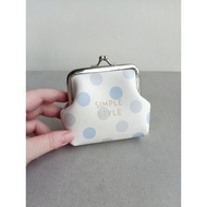 Preloved kiss lock pouch Shallow Polka Dot Coin Purse