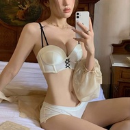 Lenceria ยกทรงและชุดกางเกงน่ารักชุดชั้นในกางเกงชั้นในแฟชั่นเกาหลีป้องกันการหย่อนคล้อย Push Up ชุดชุด