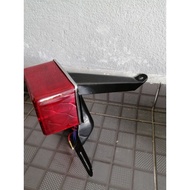 yamaha dt 100, dt 125 rear tail lamp dt100, dt125 lampu belakang