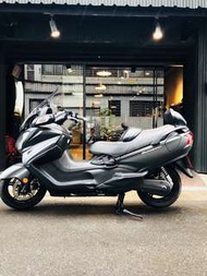 2018年 Suzuki 漢堡 Burgman AN650 ABS 只跑一千公里 可分期 免頭款 歡迎車換車 大羊 紅牌 網路評價最優質服務 0元交車 業界分期利息最低 漢堡人 C650GT Tmax