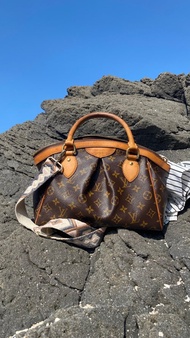 LV經典老花水餃包Louis Vuitton Monogram Tivoli PM歐美老錢風
