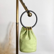 【 日本直送 名牌中古包 】Salvatore Ferragamo 菲拉格慕 手提包 綠色 經典 Gancini 皮革 迷你包 復古 irv6sz