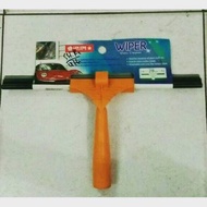 Glass cleaner or Wiper glash cleaner