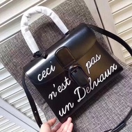 [Delvaux] brillant Belgium Delvaux Royal Family Brand Exquisite Workmanship Details ** Equal to One 