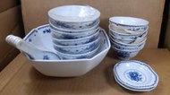 早期大同窯青花瓷藍玫瑰碗盤組  -21 件合售 (6 個飯碗+6 湯碗+ 6 湯匙+ 2 醬油碟+碗公)-恕不拆售
