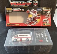 中古 TAKARA TOMY 柯柏文 救護車 復刻版，Transformers G1 Encore 06 RATCHET REISSUE