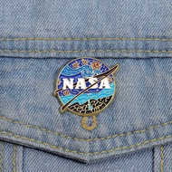 Creative Van Gogh Space Star Enamel Lapel Pin US Aerospace Logo Metal Brooch Badge Bag Decoration Fashion Jewelry Accessories