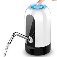 เครื่องกดน้ำดื่ม อัตโนมัติ Automatic Water Dispenser เครื่องปั๊มน้ำแบบสมาร์ทไร้สายอัจฉริยะ ชาร์จแบตได้ด้วยใช้ USB เครื่องปั๊มน้ำดื่มอัตโนมัติ ที่ปั๊มน้ำถัง ที่สูบน้ำ ปรับความยาวได้ ทำจากวัสดุคุณภาพ ไม่มีสารพิษ