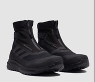 全新 adidas Terrex Free Hiker Human Race Triple Black Pack