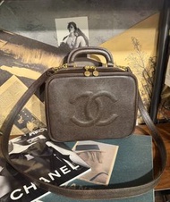 多年正版正貨商標門市現貨 Vintage chanel brown caviar leather cc vanity case bag 魚子皮 荔枝皮 牛皮 小盒子 化妝包 化妝袋 中古包