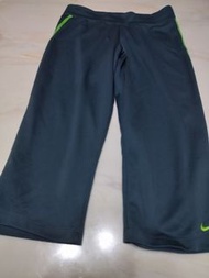 NIKE女用七分運動褲緊身褲（S(4-6)）市價上千元