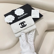 Chanel • 黑釦 荔枝牛皮翻蓋卡包