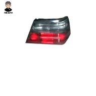 ไฟท้าย BENZ W124 1993 - 1995