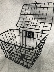 RỔ CÓ NẮP XE ĐẠP ĐIỆN XE ĐẠP - ĐEN TRẮNG