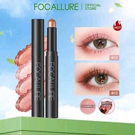E1 - FCLR Single Eyeshadow Pencil Cream Shimmer