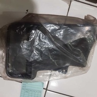 RIGHT REAR MUDFLAP - ESTEEM 16