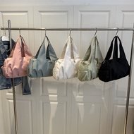Niche Design Portable Small Bag Female Bag 2025 Autumn Large Capacity Shoulder Bag High-End Armpit B