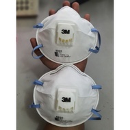 3M 8822 Mask Antibacterial Fine Dust Mask with Breathing Valve Rope Through the Neck Made of Woven F