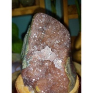 Pink Amethyst geode / amethyst cave 紫晶镇 / 彩晶镇 / 紫晶洞 / amethyst cluster