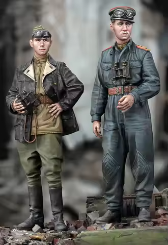 1:35 model kit resin kit 35779 WW2 Soviet Tank Officer Set (2 figures)