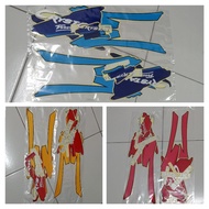 Suzuki Crystal Tune Sticker Striping