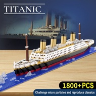 Titanic Building Blocks Assembled Toys Giant Boys and Girls Puzzle Cruise Ship Model Valentine's Day