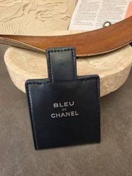 [CHANEL] 香奈兒尊藍男士摺疊鏡套 BLEU Leather Mirror / 隨身黑梳 Pocket Comb / 便攜規格 / 香港現貨 100%正品專櫃非賣品限量
