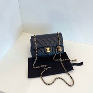 Chanel香奈兒 黑金核桃金球CF大mini