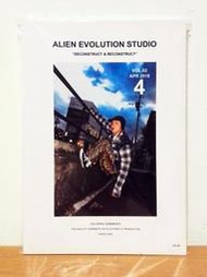 【K'sM】AES 黃鴻升 小鬼 DECONSTRUCT & RECONSTRUCT 2018年 寫真型錄 書況優良品