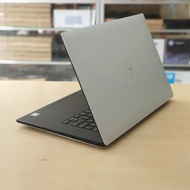 Laptop Workstation Dell Precision 5540 Core i9 Gen 9 Dual Vga 4Gb