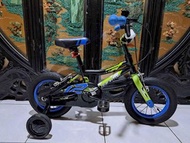鋁合金12吋捷安特animator 12兒童腳踏車附輔助輪車燈適合身高90-100之間騎乘桃園區桃鶯路附近自取