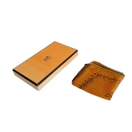 愛馬仕大象手提行李箱 Petit Carré Carré 40 絲巾

愛馬仕橙色 [二手]