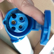 3-pin 16A industrial socket