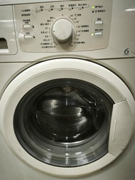 （不用上樓取免費代上gogovan）842×595×565毫米 Whirlpool 惠而浦 前置滾桶式洗衣機(7kg, + 800轉/分鐘)AWO/C70801