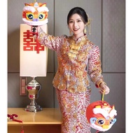 Xiaohongshu Wedding Shooting Props Chinese Style Lion Wakening Lantern Bridal Dressing Robe Photo Br