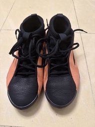 Adidas Harden Vol. 8籃球鞋