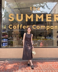 Pudee Sleeveless Dress เดรสยาวแขนกุด (พร้อมส่ง)