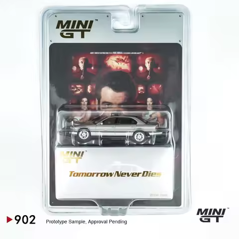 MINIGT 1:64 BMW 750IL Tomorrow Never Dies alloy car model 902