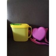 Tupperware second Teapot