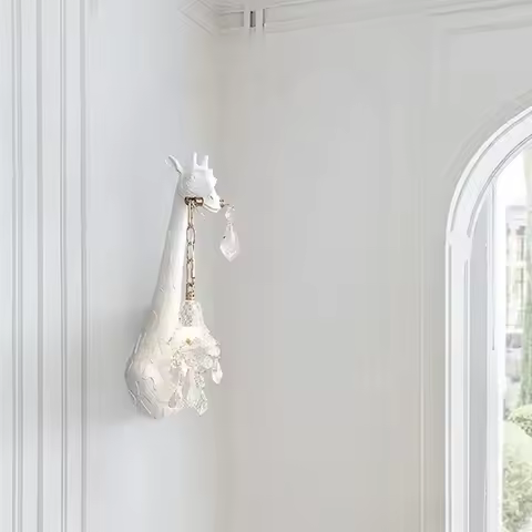 Nordic New Resin Giraffe LED Wall Light Bedroom Bedhead Corridor Study Lamp G9 Bulbs Hotel Living Ro