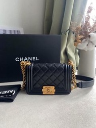 Chanel🖤Mini leBoy 黑金荔枝牛皮 二手95新有塵袋/盒 芯片款💖✨