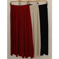 Three B’s- Knit Pleated Skirt