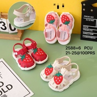 STRAWBERRY Pattern Children's Sandals / Balance 2588